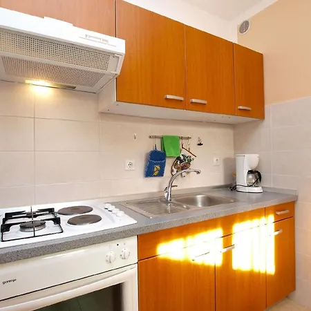 Fuer 4 Personen Ca 50 Qm In Fazana, Istrien Istrische Riviera Apartment Fazana