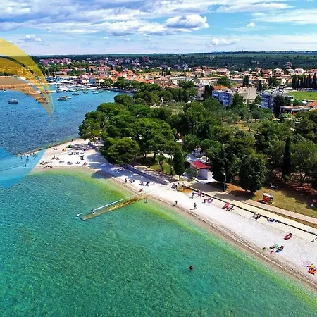 Fuer 4 Personen Ca 50 Qm In Fazana, Istrien Istrische Riviera Apartment